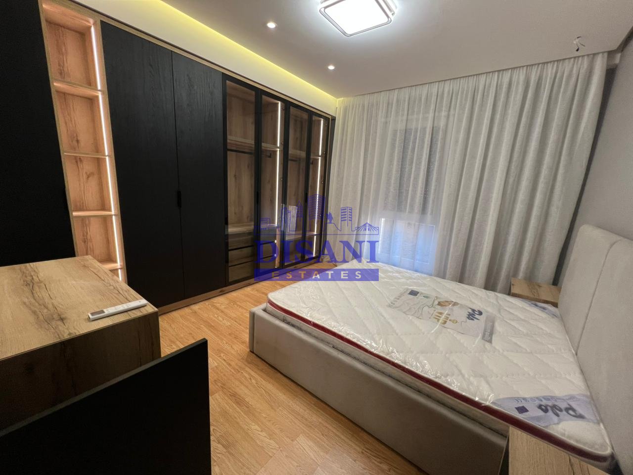 FOR RENT 2+1 APARTMENT NEAR THE CENTER!