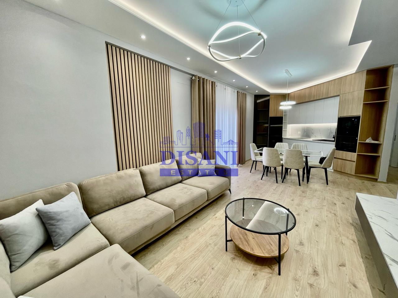 APPARTAMENTO 2+1+2 CON POSTO AUTO IN AFFITTO IN VIA DELLE BARRICATE!