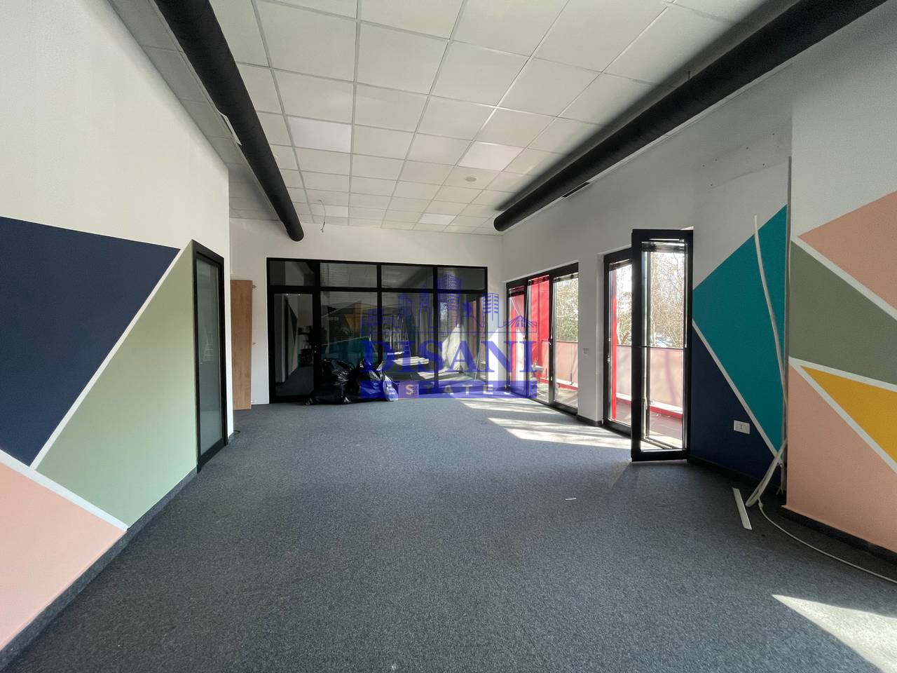 OFFICE FOR RENT AT ARLIS COMPLEX, PHARMACY 10!