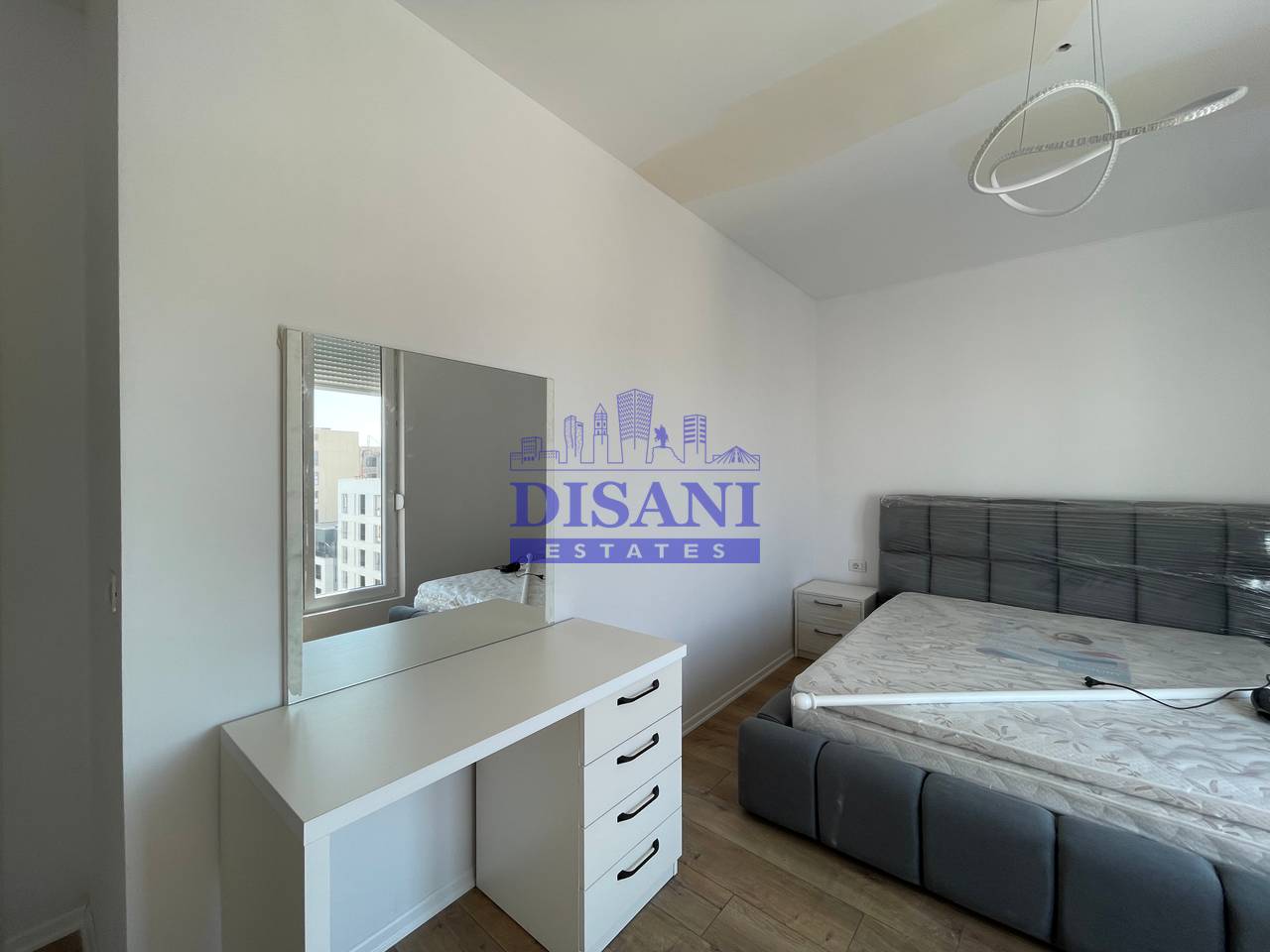 1+1 Apartment for Rent at Delijorgji Complex, Kavaja Street!