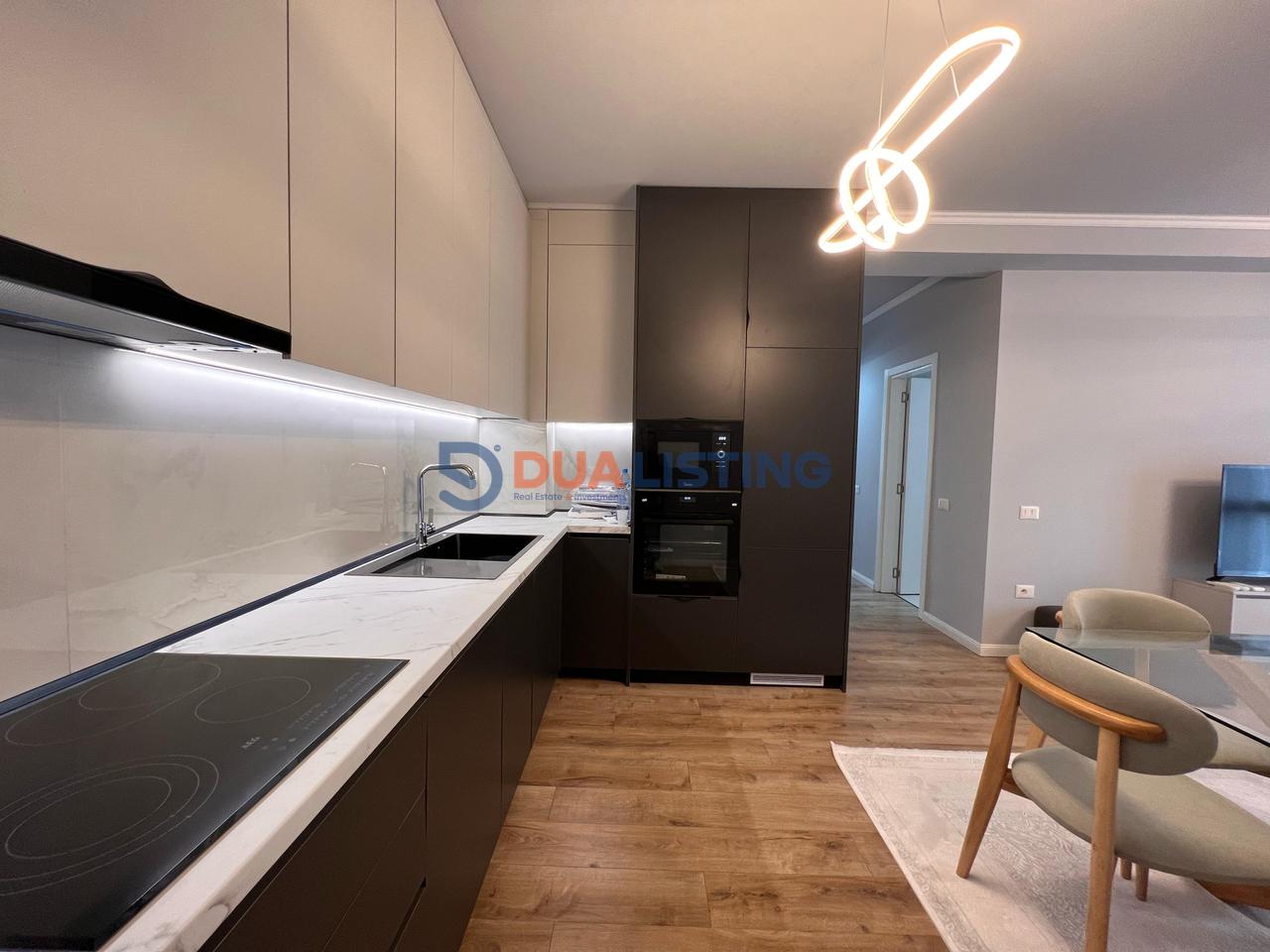 JEPET ME QIRA APARTAMENT 2+1+POSTPARKIMI LIQENI I THAT I PA BANUAR ME PARE