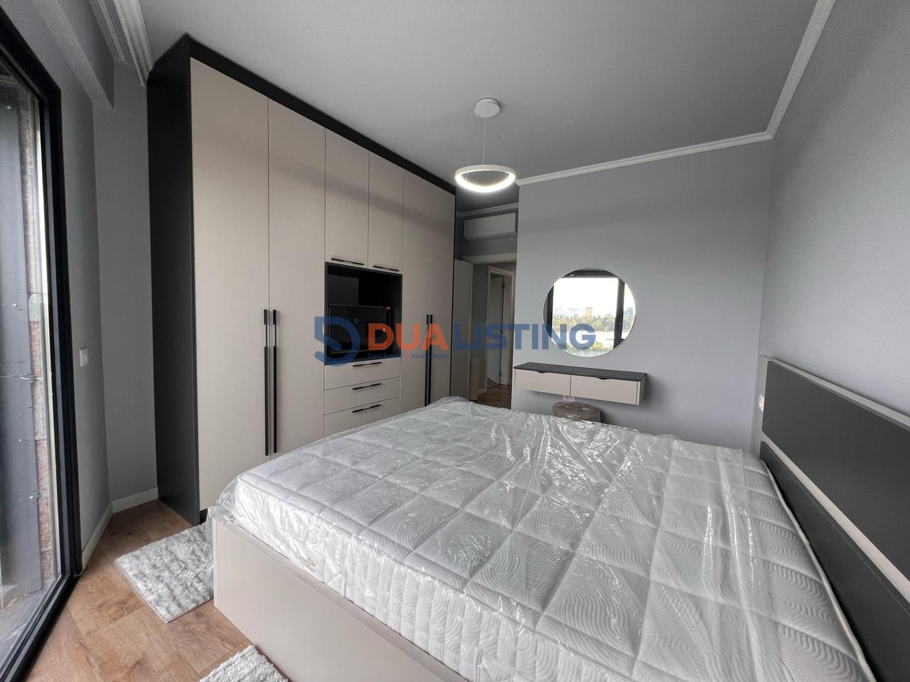 JEPET ME QIRA APARTAMENT 2+1+POSTPARKIMI LIQENI I THAT I PA BANUAR ME PARE