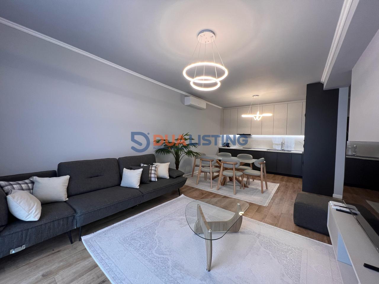 JEPET ME QIRA APARTAMENT 2+1+POSTPARKIMI LIQENI I THAT I PA BANUAR ME PARE