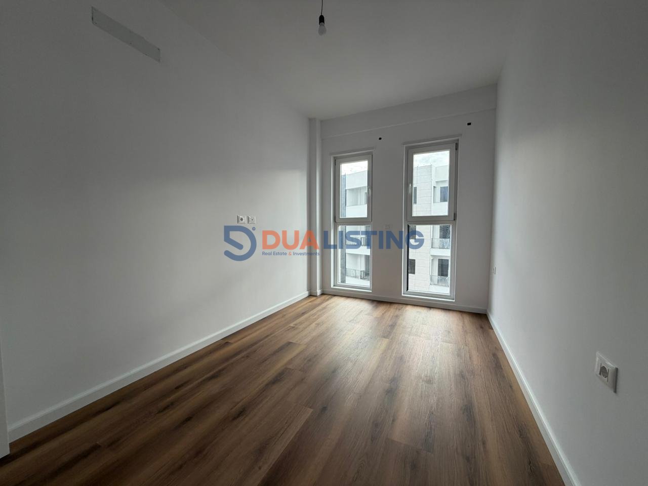 OKAZION! Shesim Apartament 3+1+2  në Diellon Apartments, Paskuqan!
