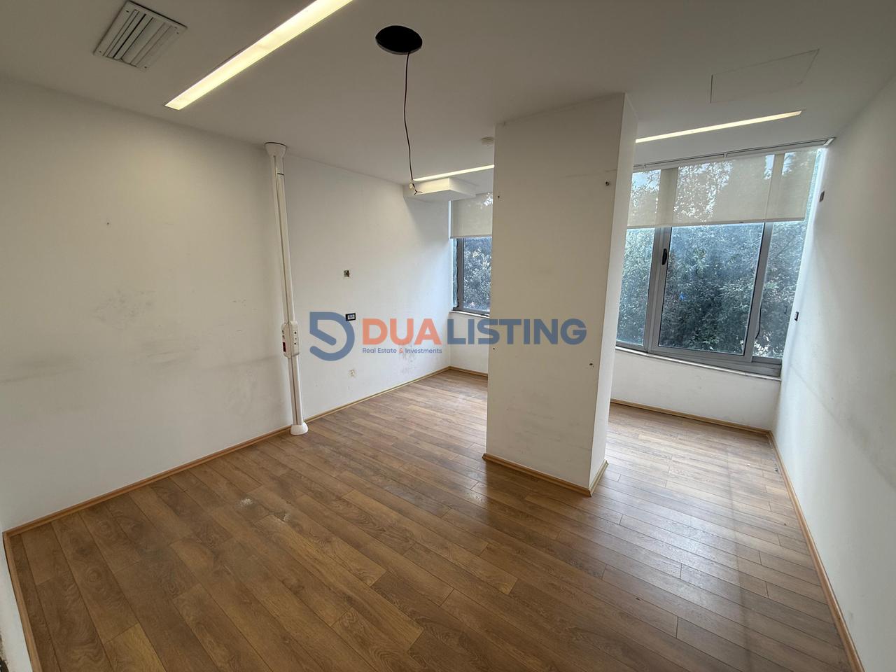 Business premises for rent 85 m², Elbasan Street, near the Mill!