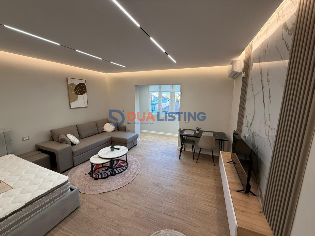 🏢  SHITEN 2 GARSONIERE + 1 APARTAMENT 1+1
              STACIONI I TRENIT – TIRANË