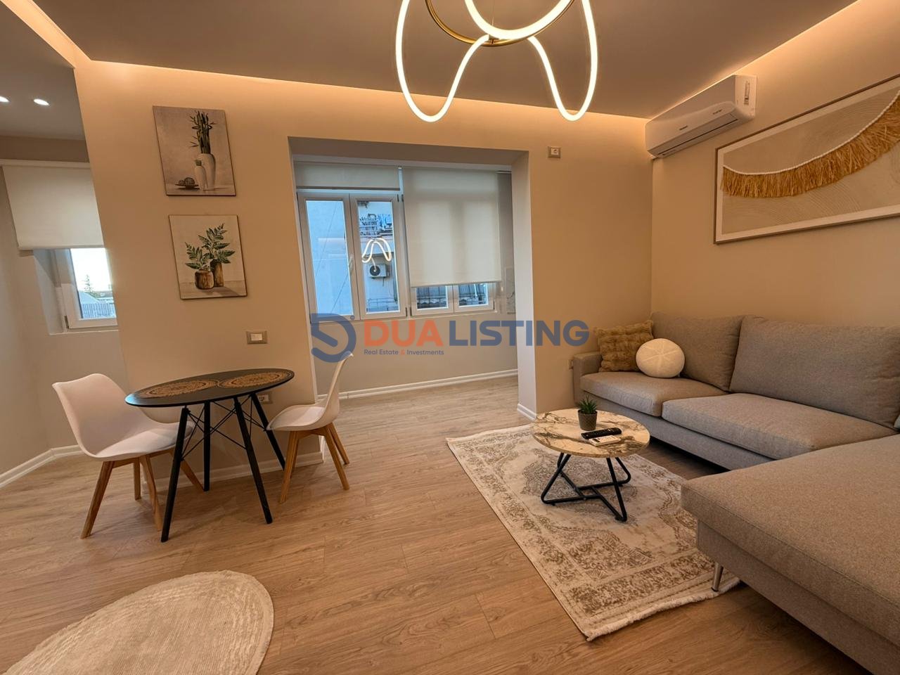 🏢  SHITEN 2 GARSONIERE + 1 APARTAMENT 1+1
              STACIONI I TRENIT – TIRANË