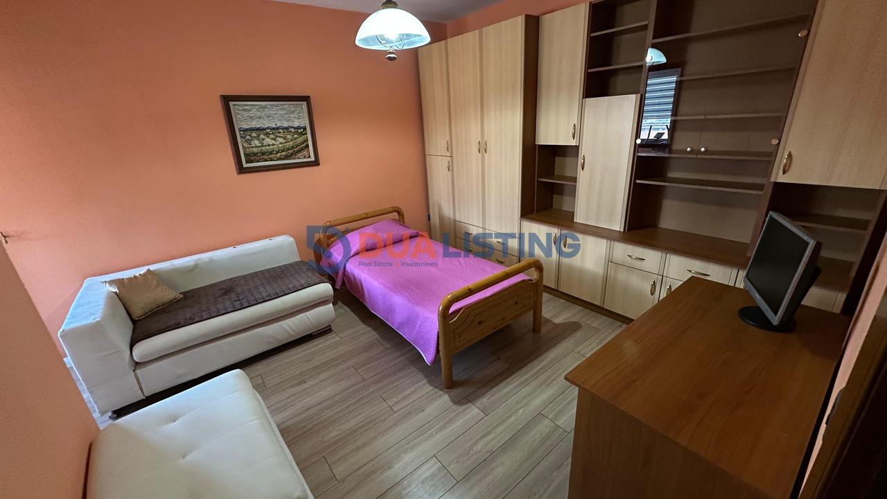 Jepet me qira apartament 2+1 te shkolla 
📍“Qazim Turdiu “ Don Bosko!