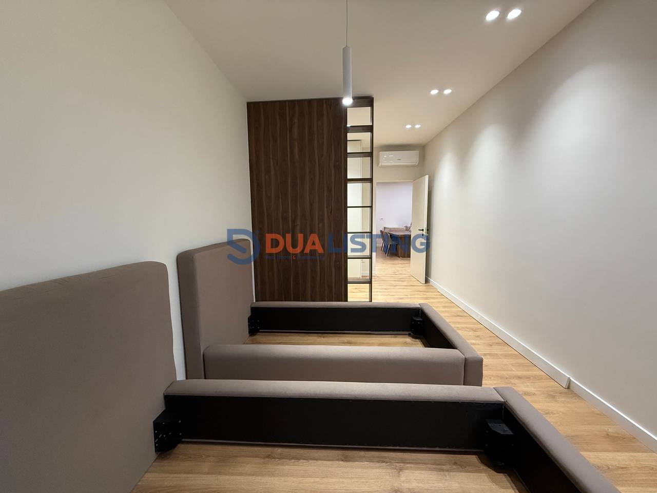 QIRA | APARTAMENT LUKSOZ 2+1+2 ME POST PARKIMI TEK GREEN VALLEY RESIDENCE!