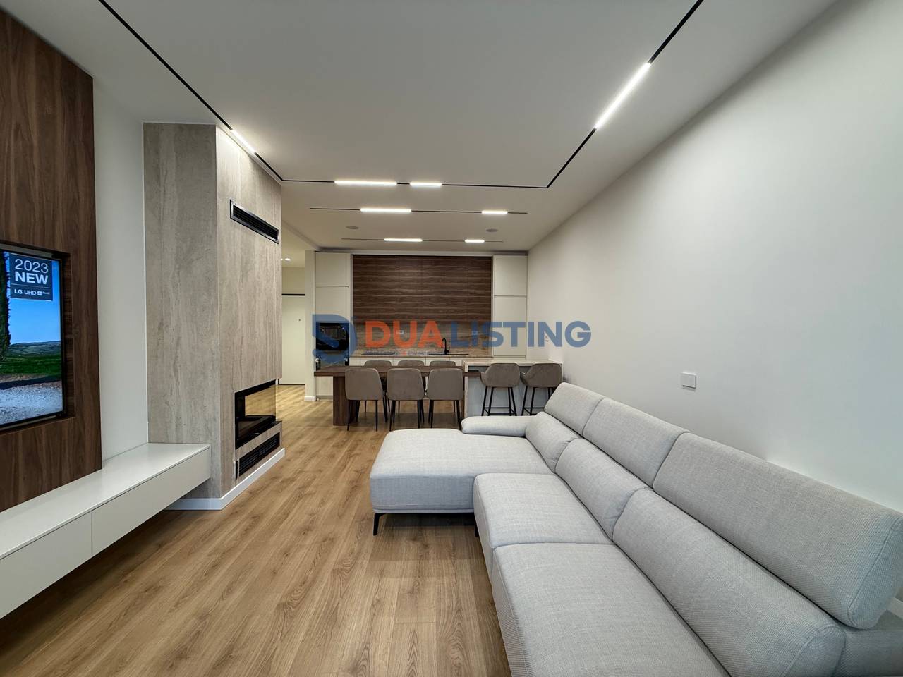 QIRA | APARTAMENT LUKSOZ 2+1+2 ME POST PARKIMI TEK GREEN VALLEY RESIDENCE!