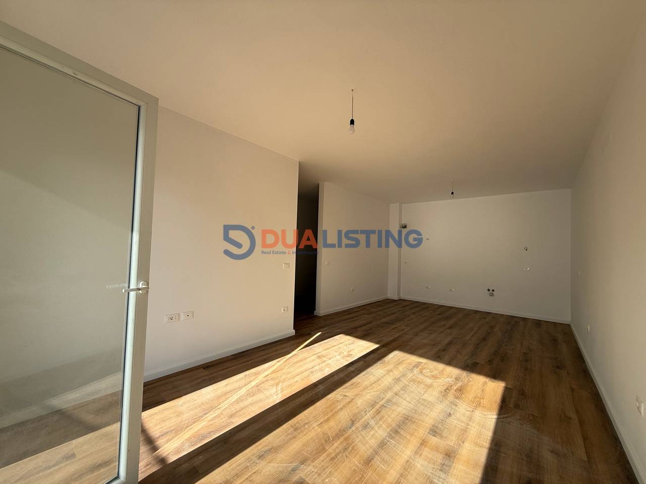 OKAZION! Shesim Apartament 3+1+2  në Diellon Apartments, Paskuqan!