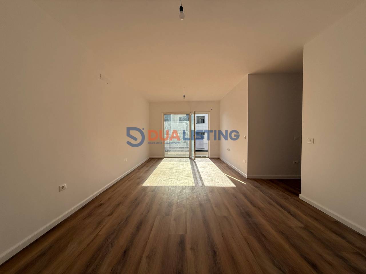 OKAZION! Shesim Apartament 3+1+2  në Diellon Apartments, Paskuqan!