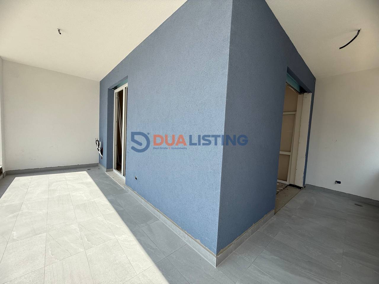 Shesim Apartament 2+1+2 tek Univers City!