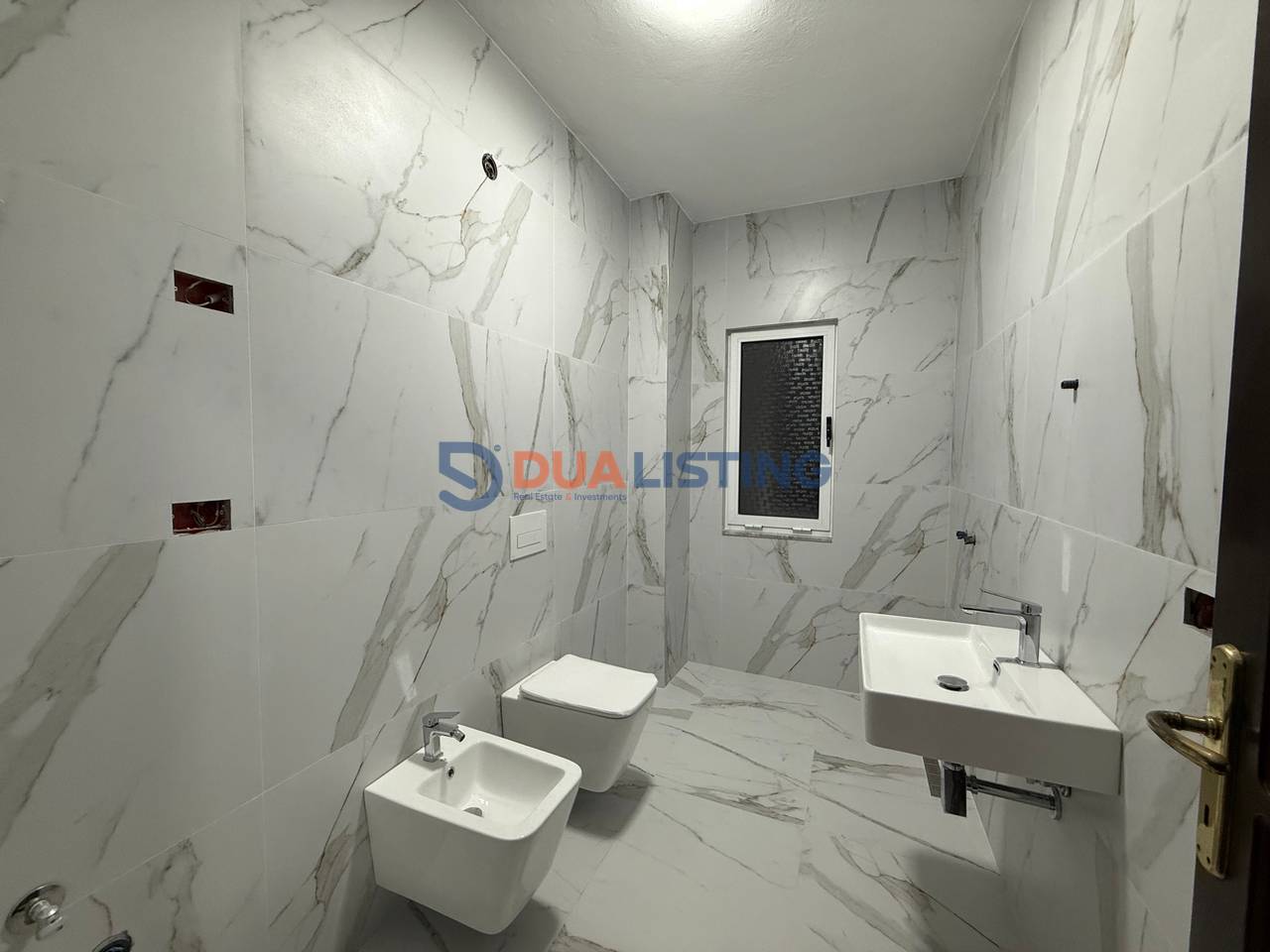 Ofrojme zyre me qira tek Sheshi Willson!