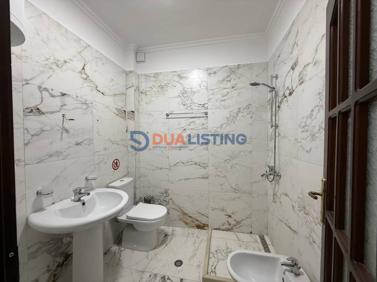 Ofrojme zyre me qira tek Sheshi Willson!