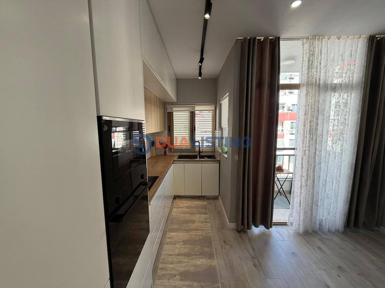 🏠 Shitet Apartament Luksoz 2+1+2
📍 Astir, përballë Vilave L