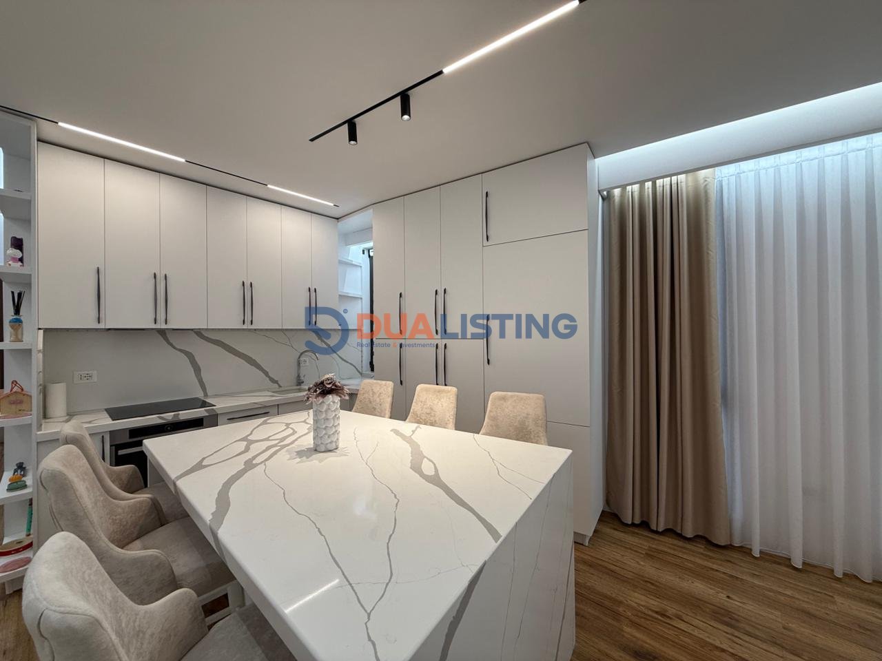 Apartament modern me qera 2+1+2 ne zonen e Bulevardi i ri