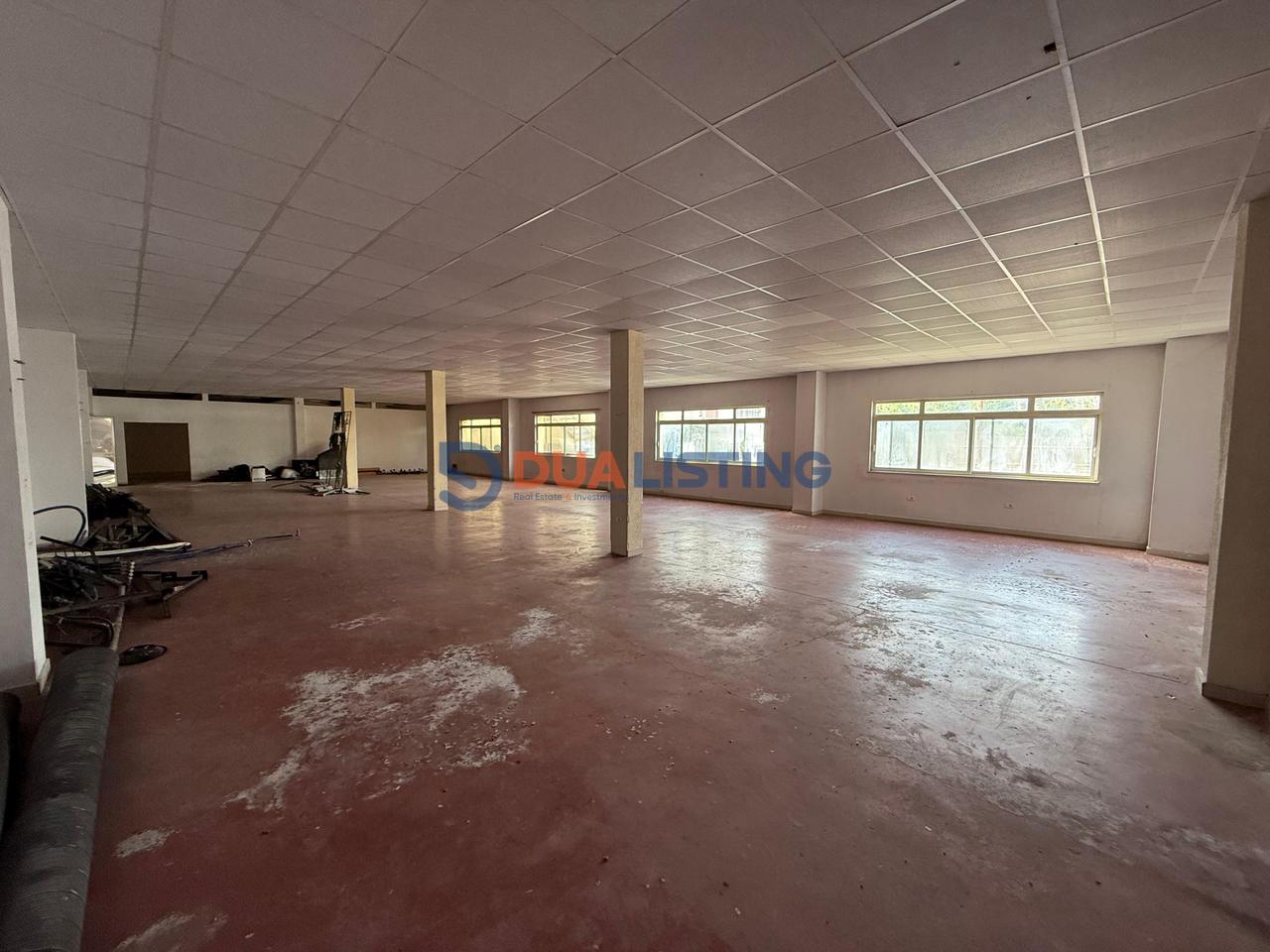 🏭 Affittasi Magazzino / Locale Industriale – Fine del Nuovo Viale