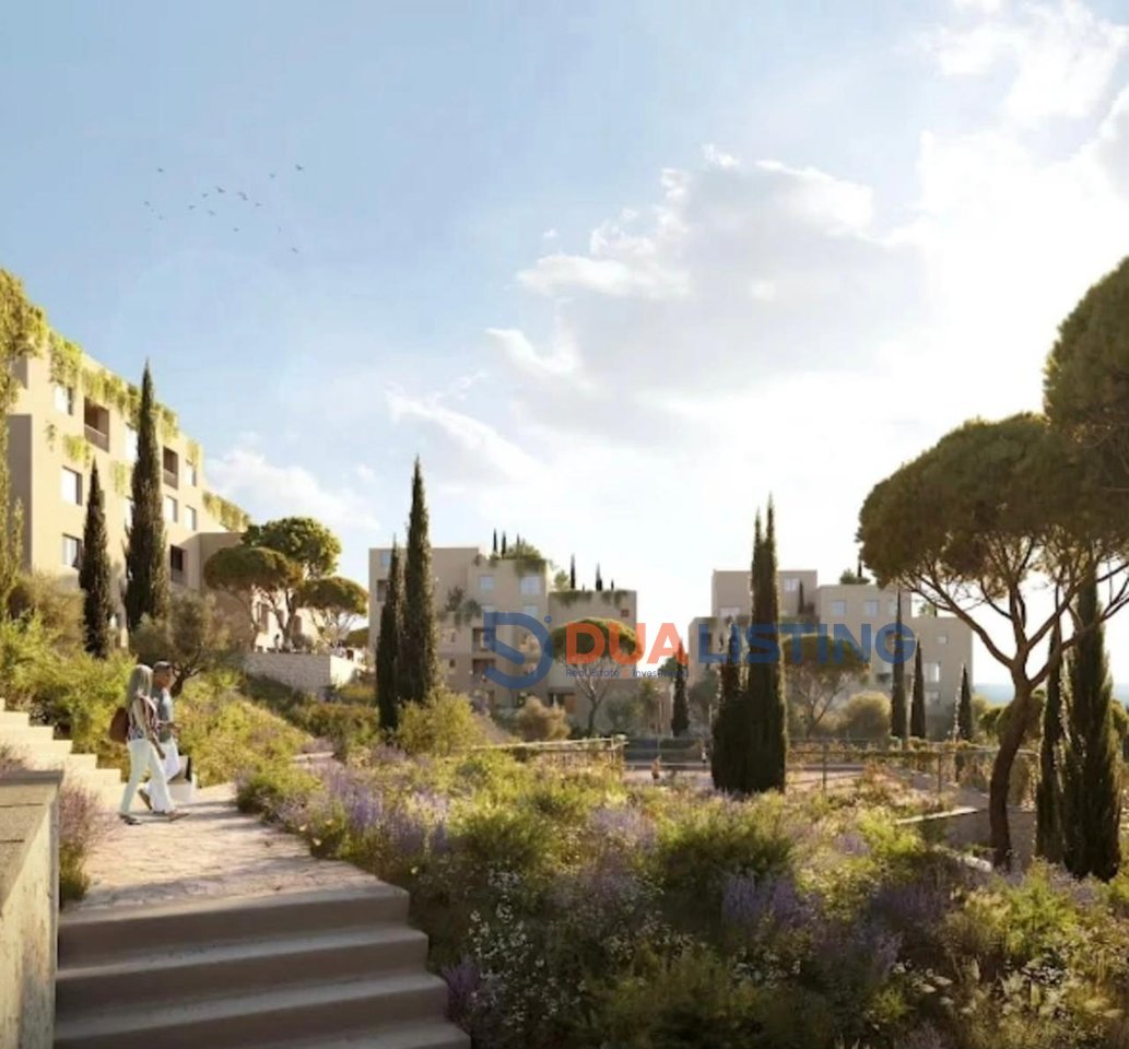 ✨ Shitet Apartament  1+1 në zemër të Square Village, Dhërmi