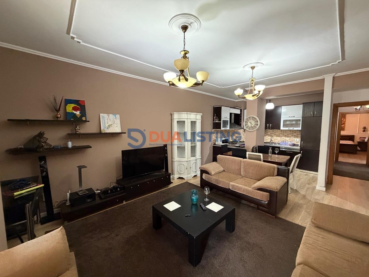 2+1+2 Apartment for rent Kristal Center, Komuna e Parisit