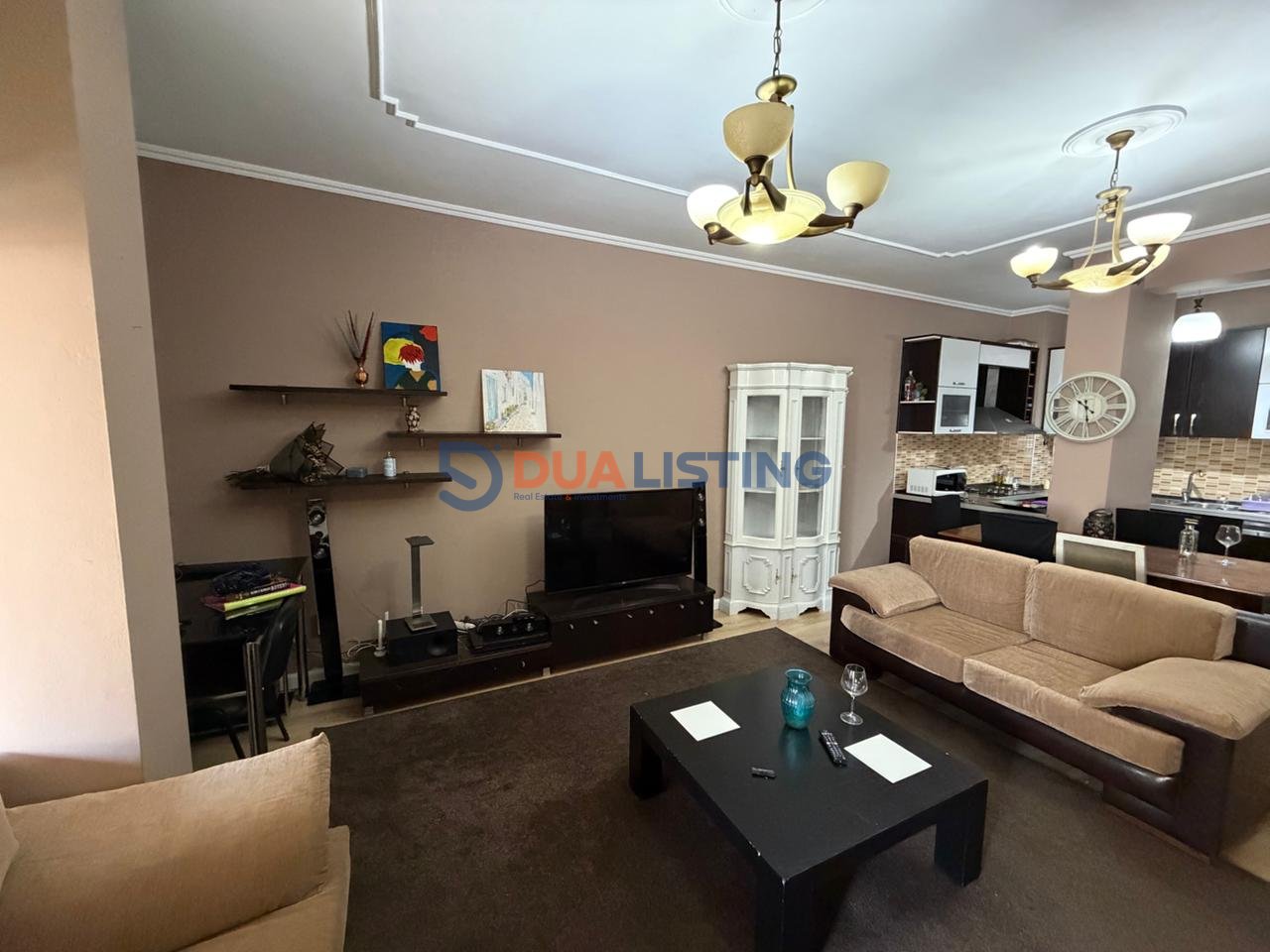 2+1+2 Apartment for rent Kristal Center, Komuna e Parisit