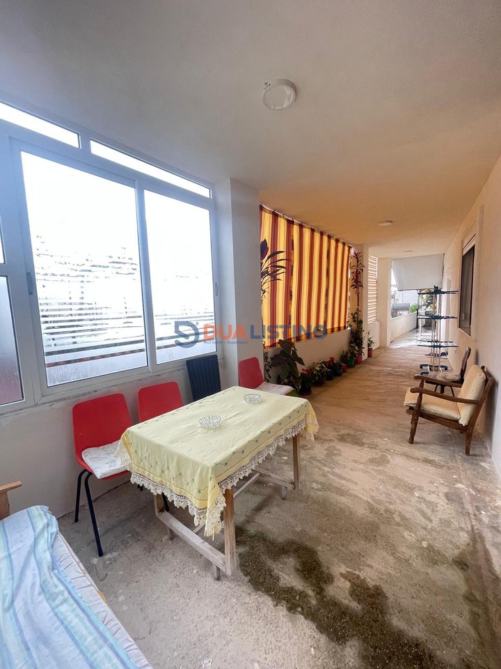 Sarande, Shtepi 2 Kateshe per Shitje!!