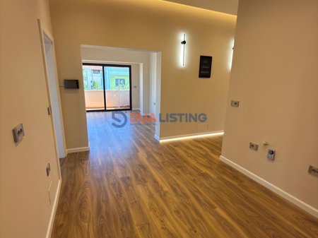 Jepet Ambient me Qira me Siperfaqe 170m2 tek Vilat Gjermane !!