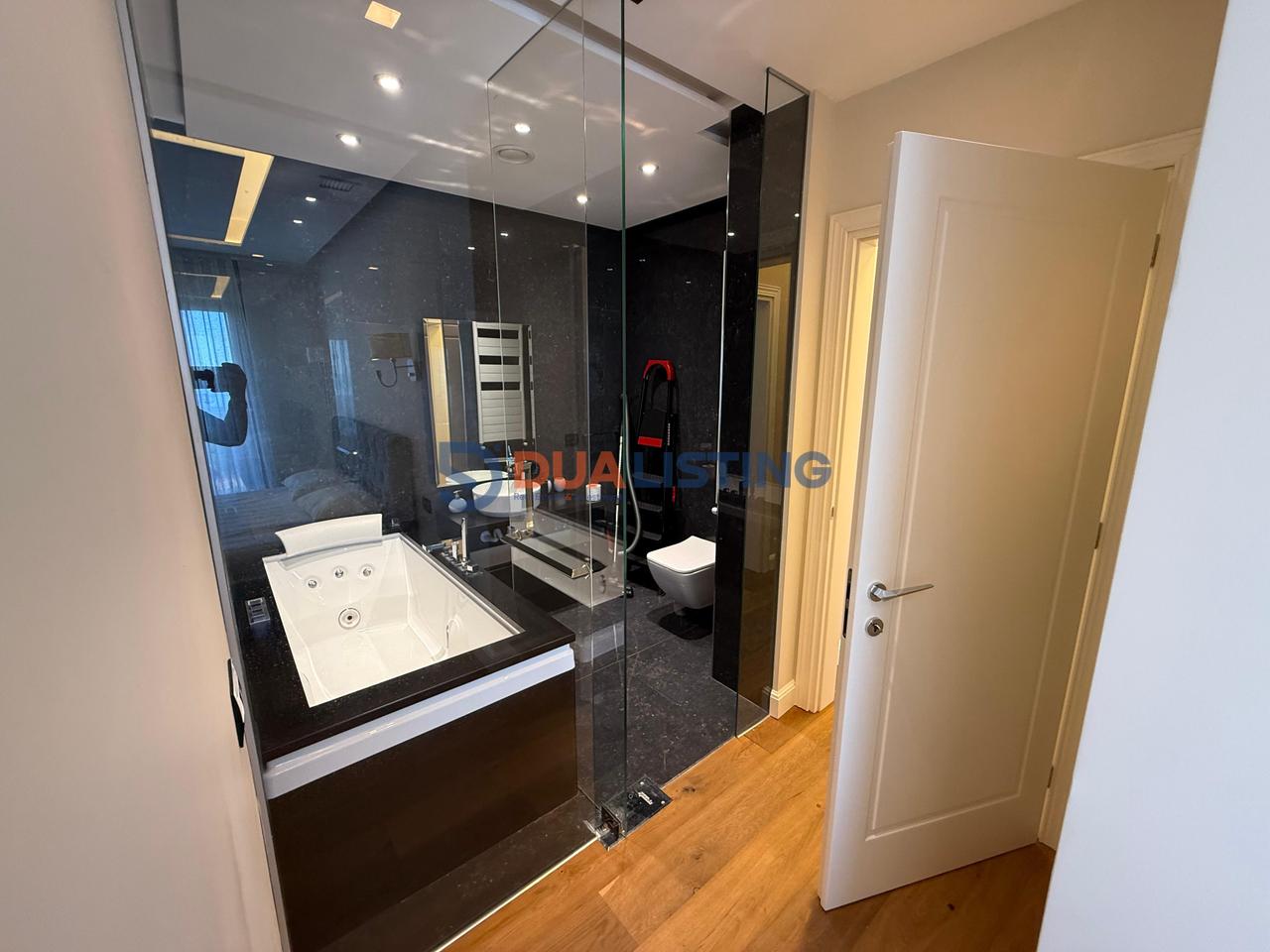 🏖️Shitet Apartament 2+1 me Verande dhe Pamje nga Deti tek Marina Bay , Vlore🏖️ 