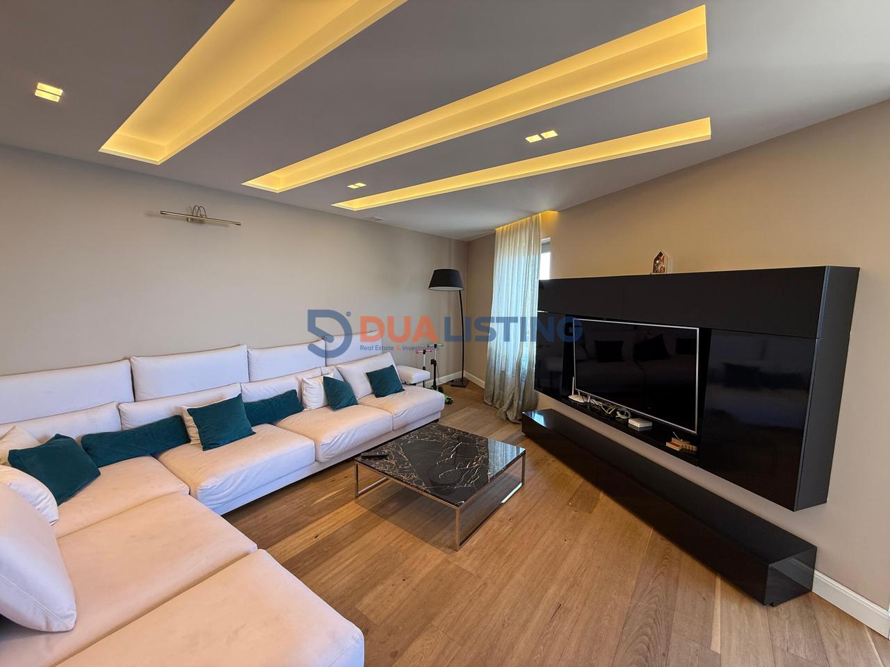 🏖️Shitet Apartament 2+1 me Verande dhe Pamje nga Deti tek Marina Bay , Vlore🏖️ 