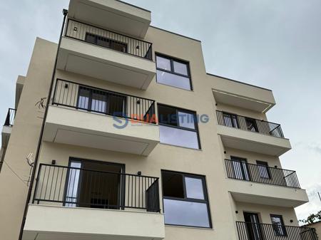 Shesim Apartament 1+1 ne zonen e Ali Dem !