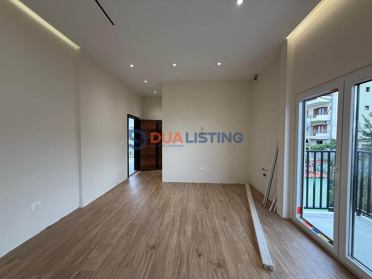 Shesim apartament 1+1 ne zonen e Ali Dem!!