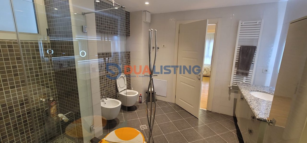 Apartament 3+1+2 Me Qira tek NOBIS, Liqeni i Tiranës!