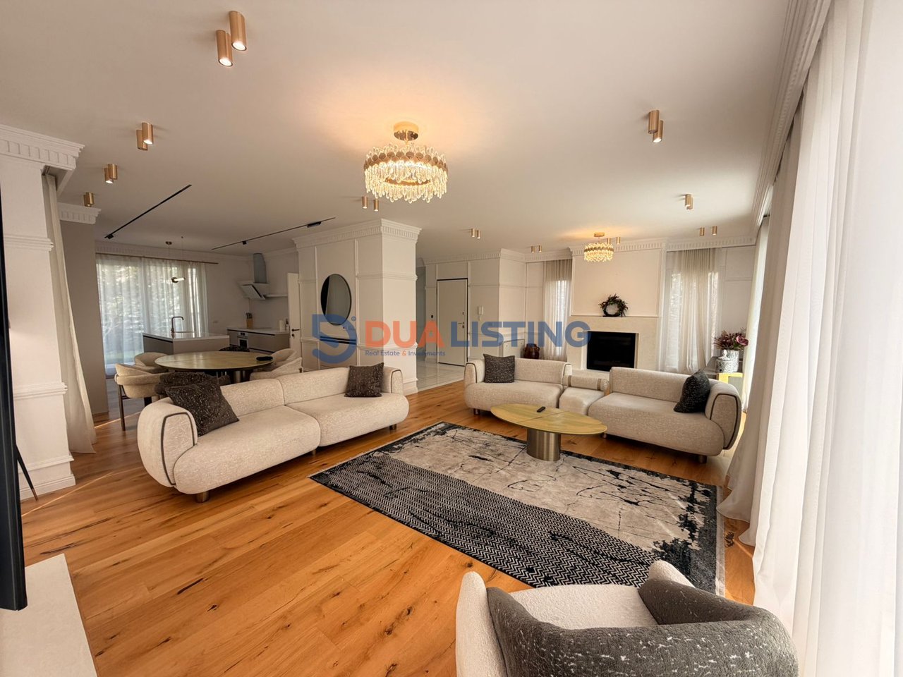 JEPET VILE ME PISHINE ME QIRA TEK ELYSIUM RESIDENCE !