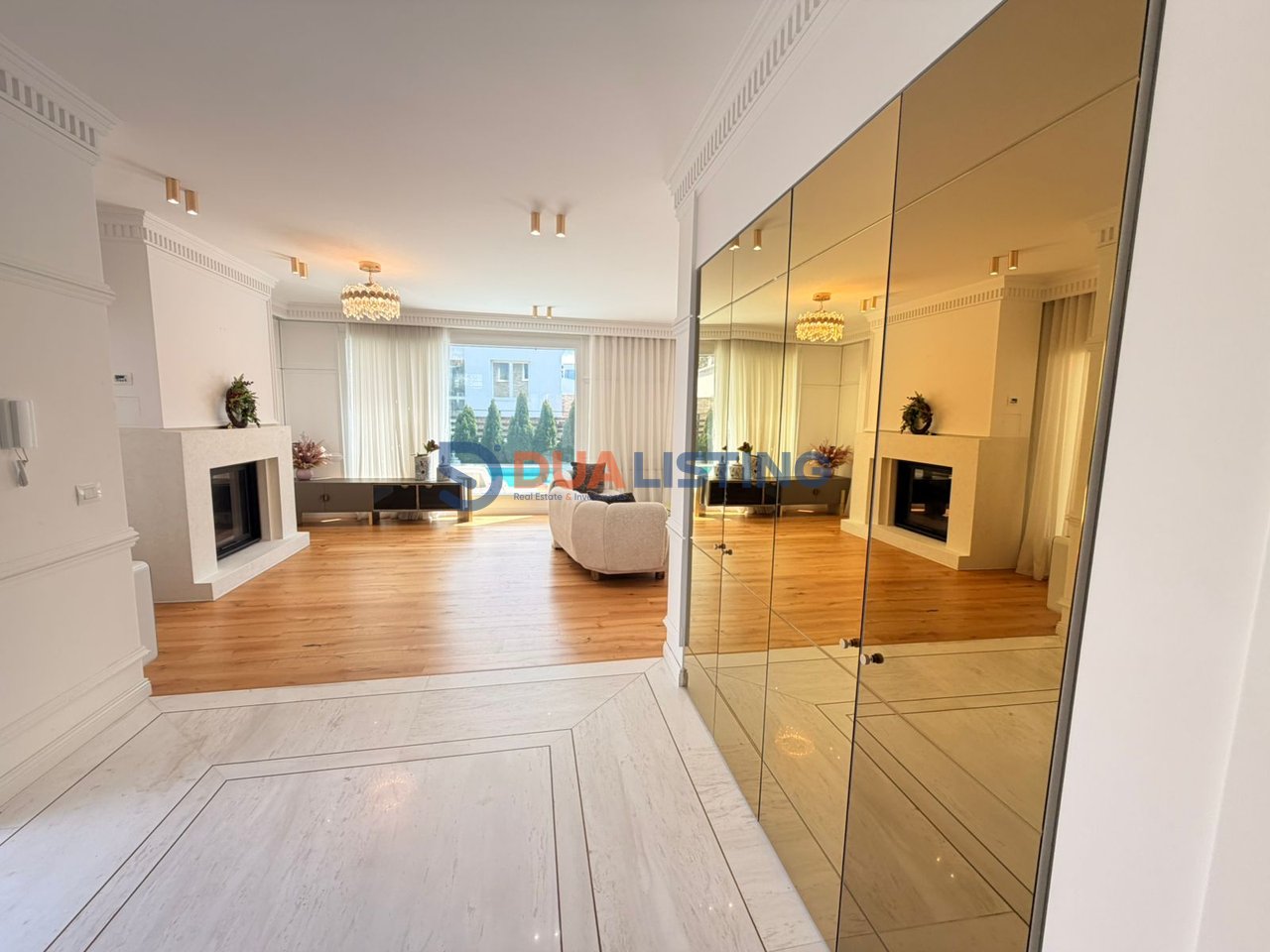 JEPET VILE ME PISHINE ME QIRA TEK ELYSIUM RESIDENCE !