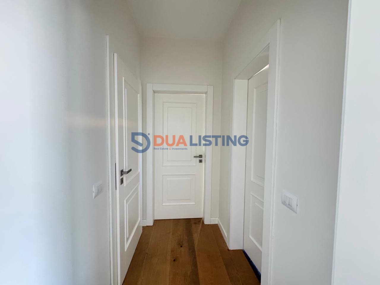 Shesim Apartament 2+1 me Verande në Kinostudio!