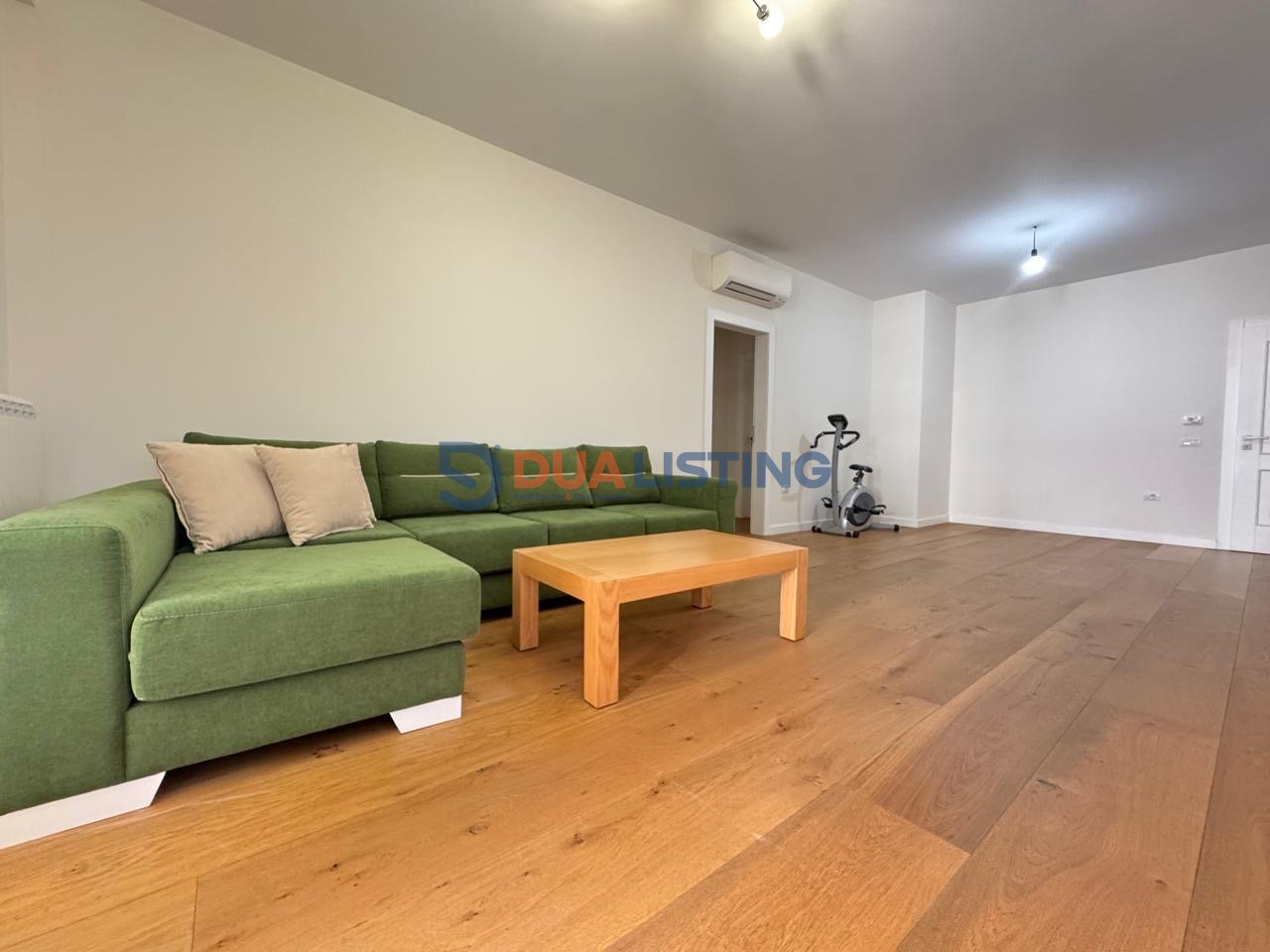 Shesim Apartament 2+1 me Verande në Kinostudio!