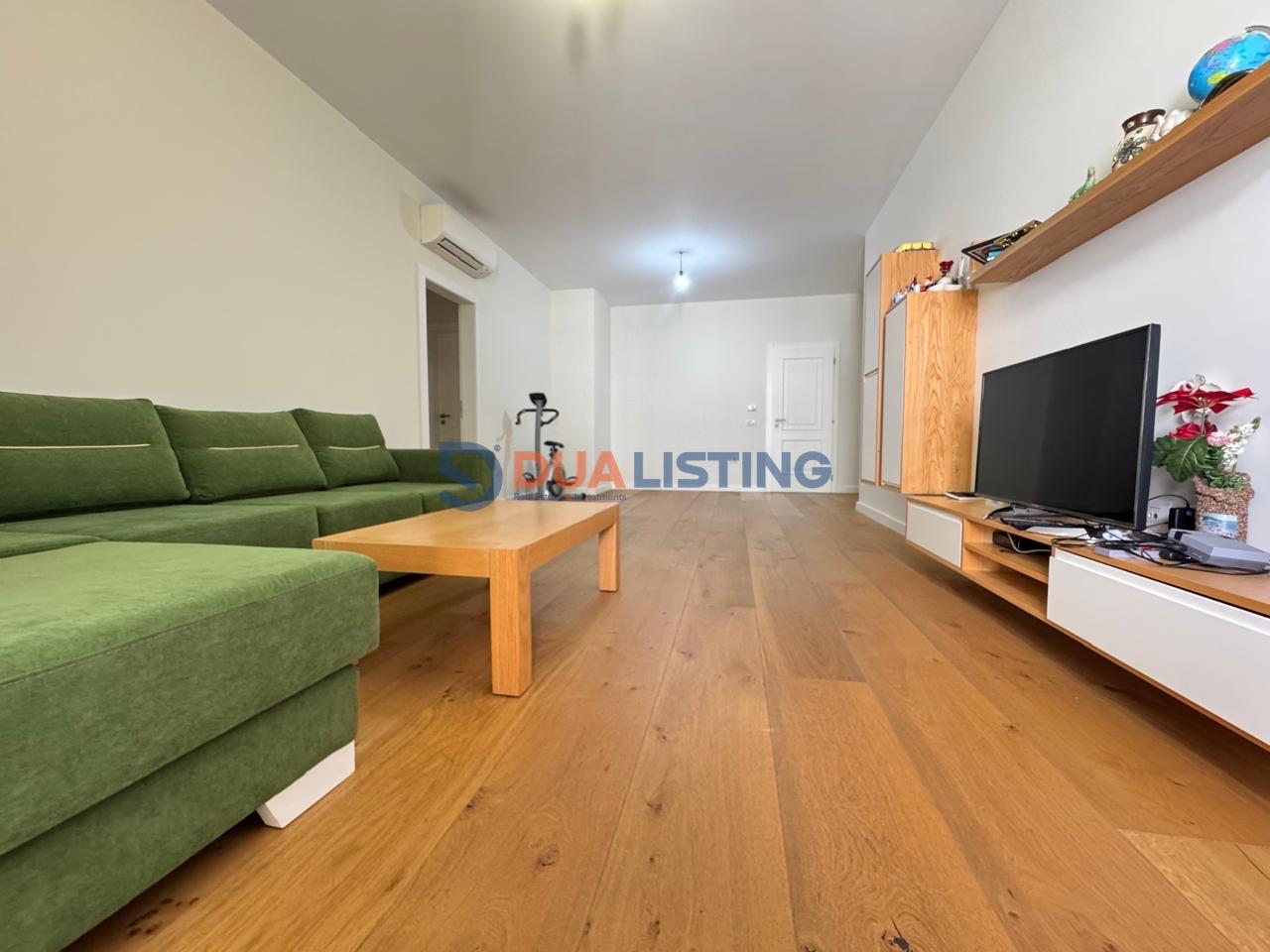 Shesim Apartament 2+1 me Verande në Kinostudio!