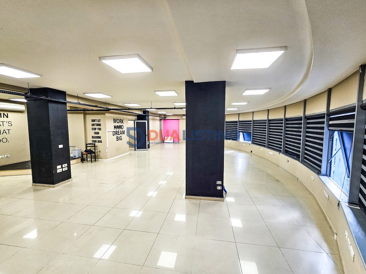 Ofrojme Ambjent zyre me qira te Rruga e Dibres