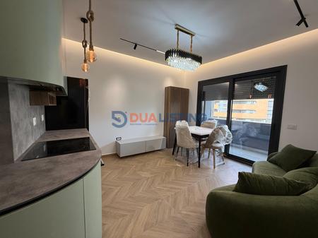 Si affitta appartamento 1+1 in una delle residenze più nuove di Astir – Oasis Residence.