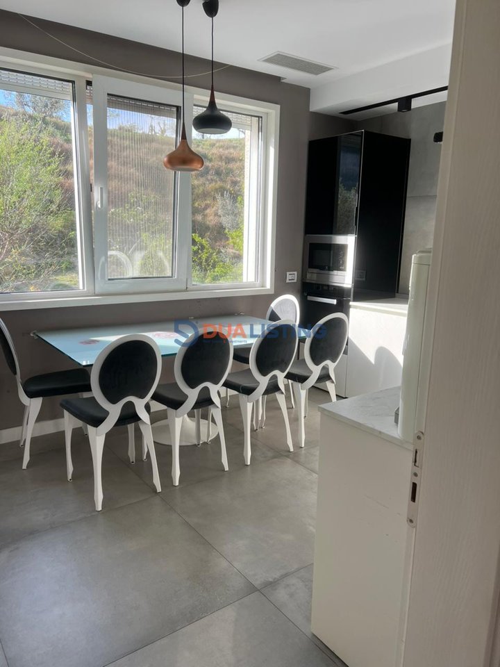 Duplex di lusso in affitto – Kodra e Diellit!