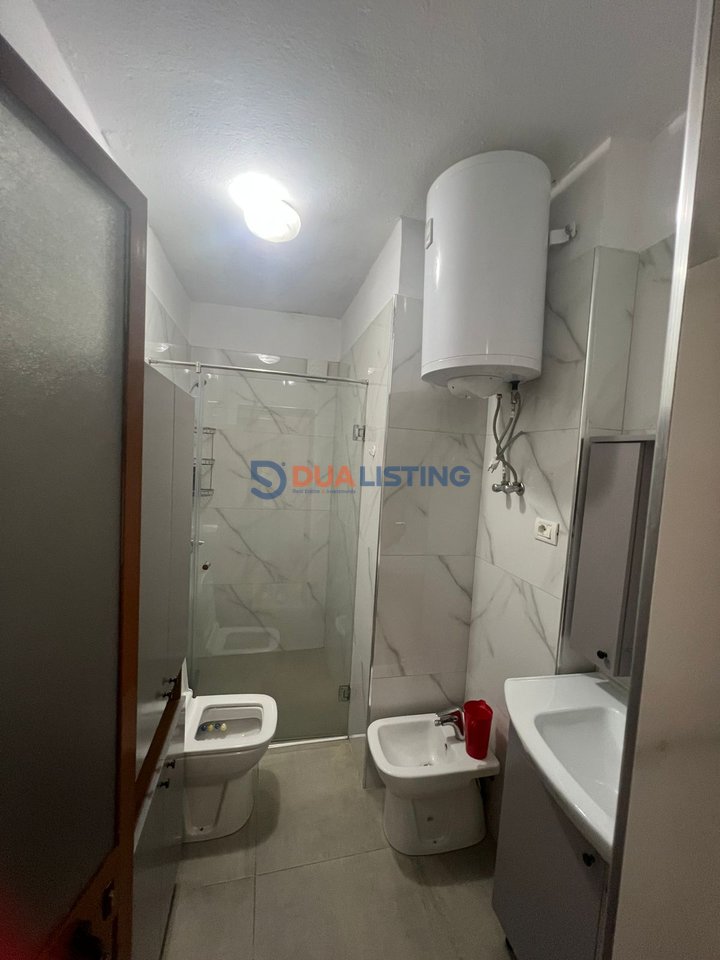 🏡 Jepet me qera apartament 2+1+2 ballkone në Don Bosko