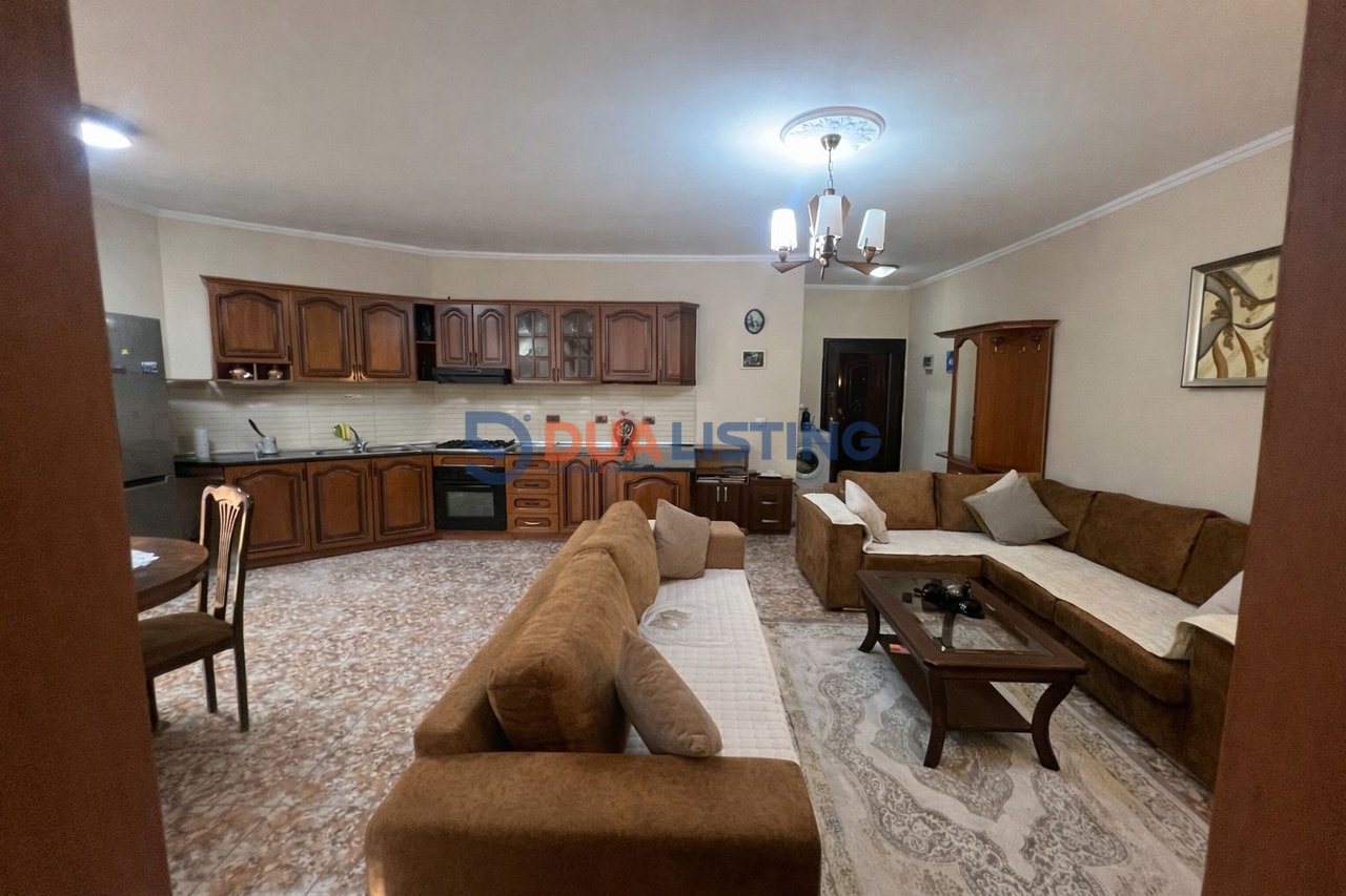🏡 Jepet me qera apartament 2+1+2 ballkone në Don Bosko