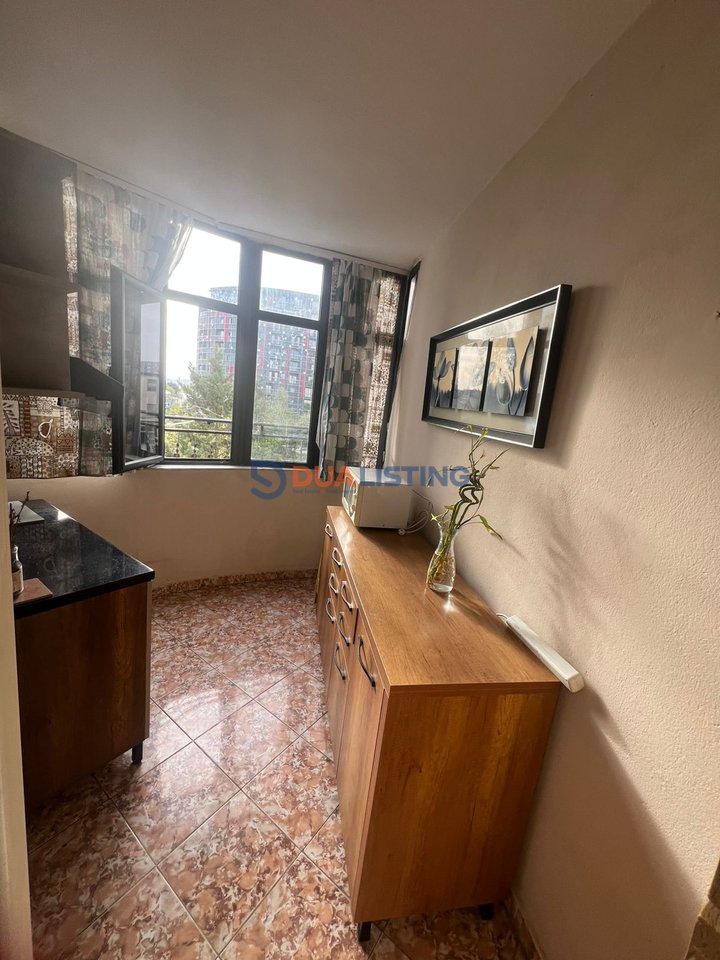 🏡 Jepet me qera apartament 2+1+2 ballkone në Don Bosko