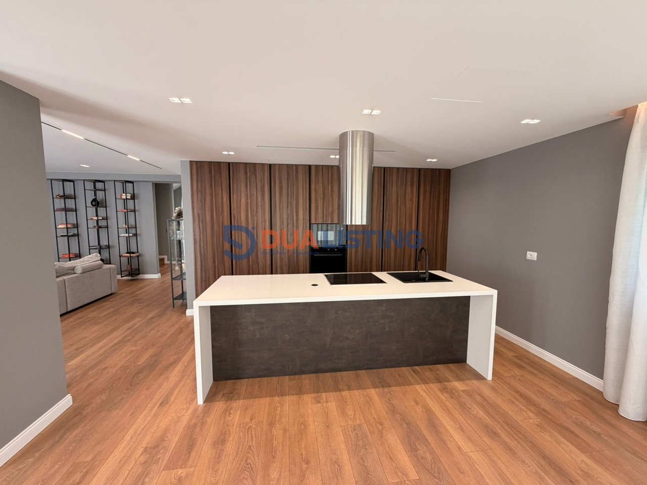 VILLA IN AFFITTO PRESSO LONG HILL RESIDENCE 2!!