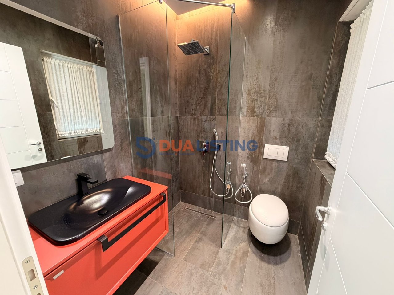 VILLA IN AFFITTO PRESSO LONG HILL RESIDENCE 2!!