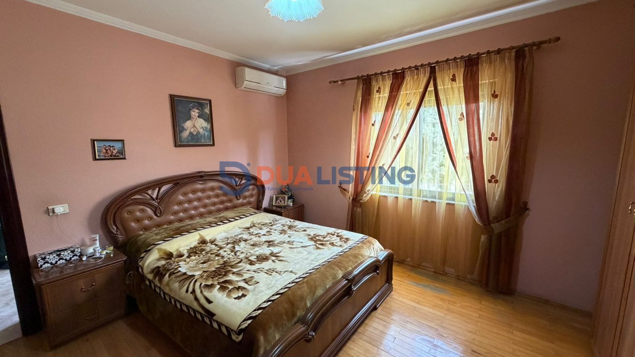 Vendesi villa su tre piani, Don Bosko