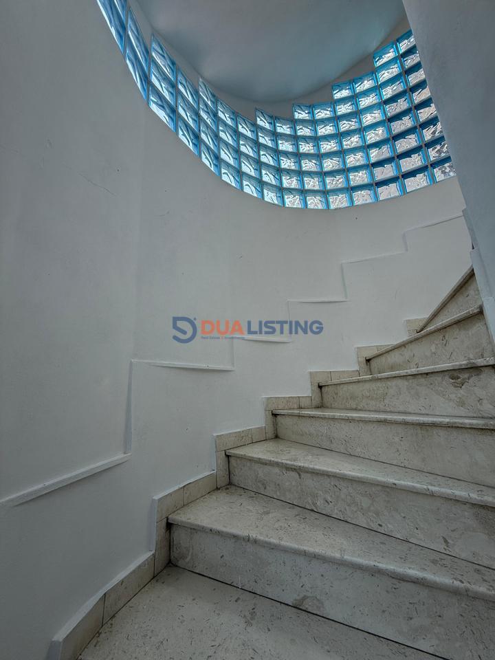 🏨 WE ARE SELLING A 2-STORY BUILDING IN ONE OF THE MOST SOUGHT-AFTER AREAS OF TIRANA
✅ Ideal for boutique hotel, Airbnb, booking apartments, clinic