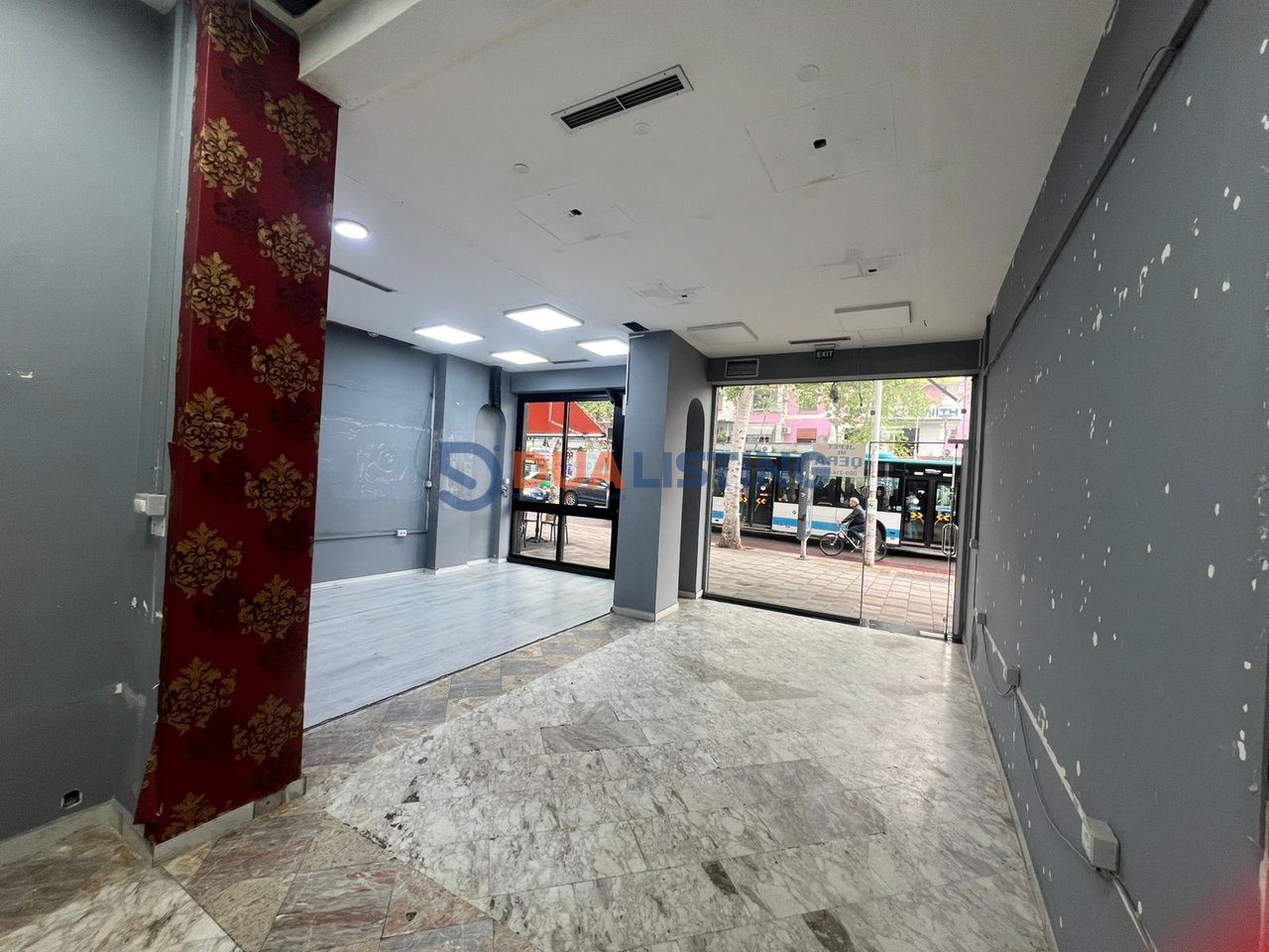 Ambient biznesi me qira – Premium | 21 Dhjetori