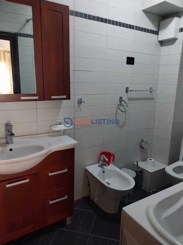 2+1+2 apartment for rent near Air Albania
📍 Faik Konica Street