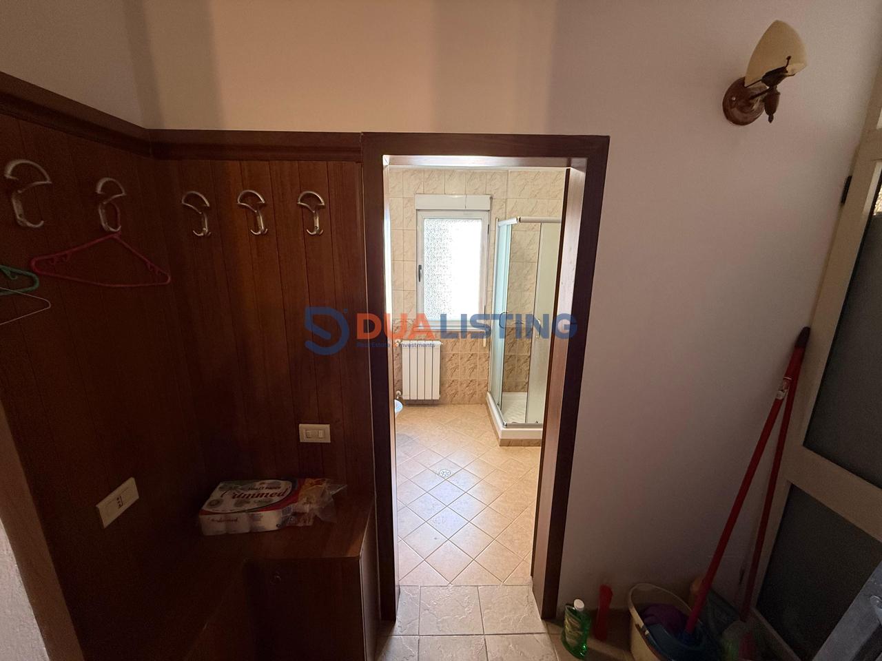 Jepet me Qira Duplex 3+1 | tek Ambasada Amerikane,Rruga e Elbasanit!